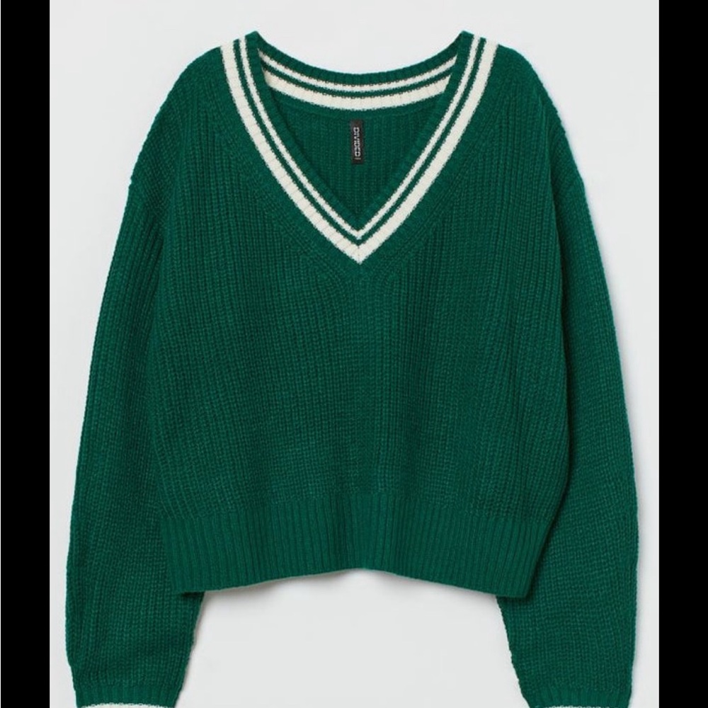 H&M green knit v-neck sweater